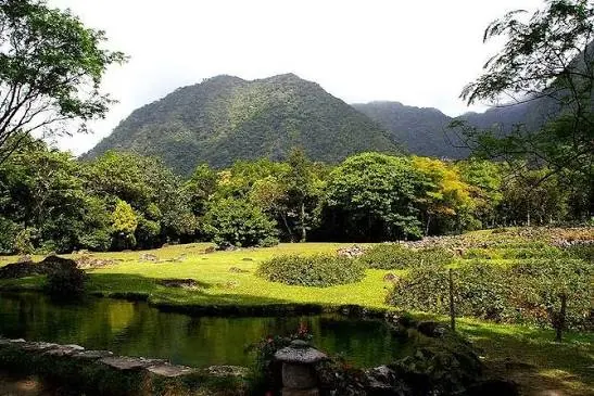 Cerros y jardines de El Valle de Antón